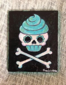 teal-cupcake-skull